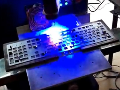 金属键盘自动激光焊接视频